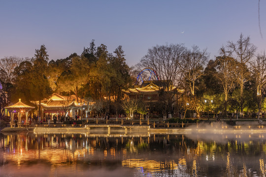 云南昆明大觀樓公園夜景