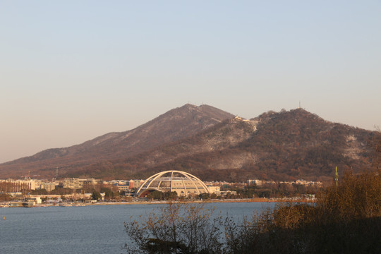 紫金山远眺