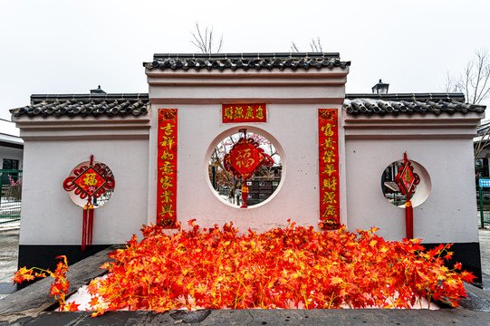 新年里的东北农舍