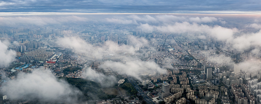 广东省中山市东区云海日出全景