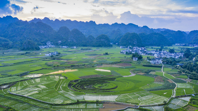 万峰林