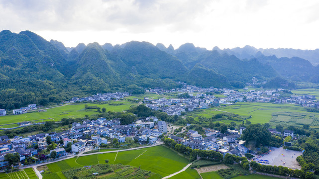 万峰林