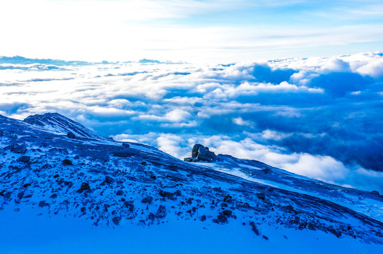 云南哈巴雪山