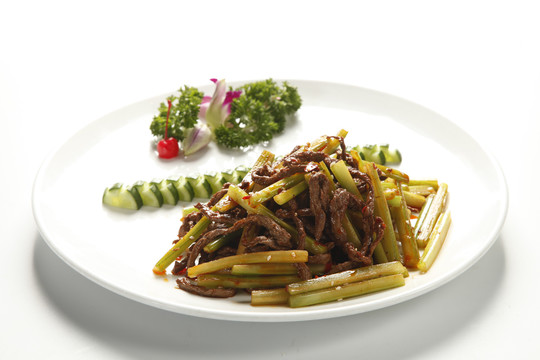 芹菜炒肉