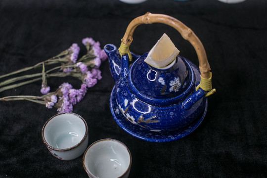 海鲜茶壶汤