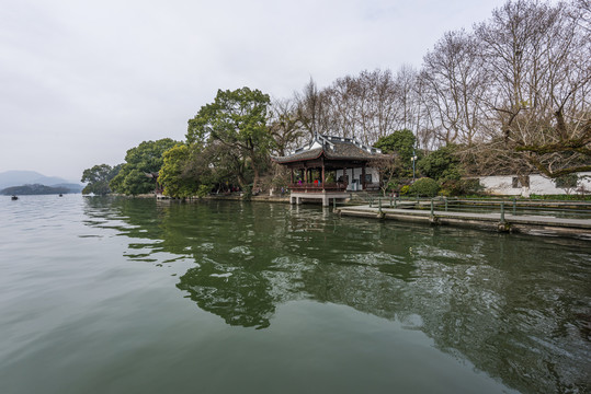 西湖平湖秋月