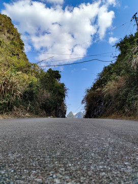 山区公路