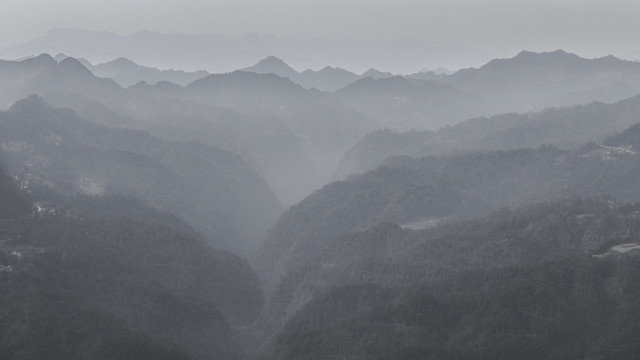 水墨远山风光