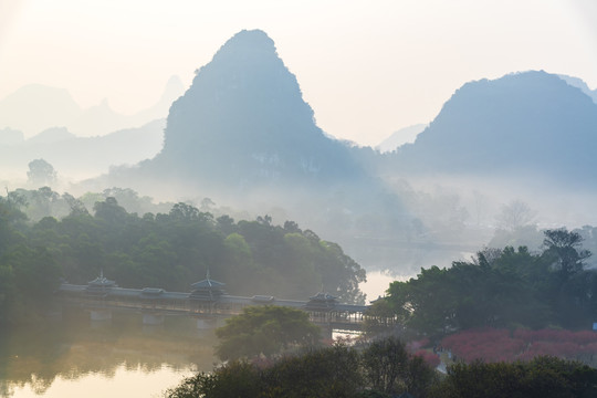 柳州龙潭公园晨景