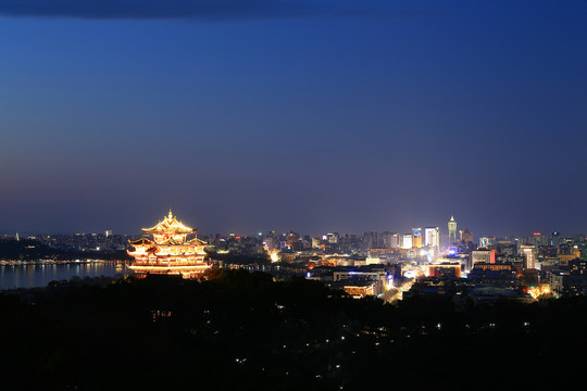 城隍阁夜景