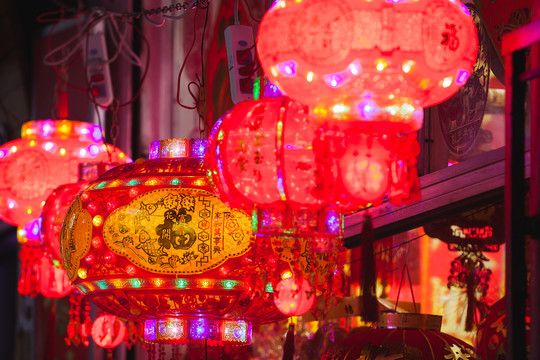 喜庆的新年节日红色灯笼装饰