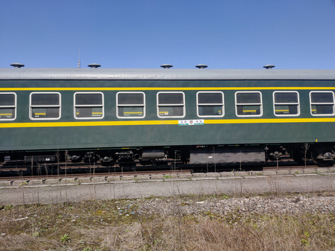 绿皮火车车厢