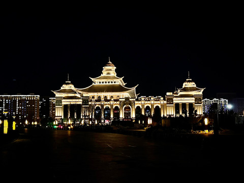 乌兰牧骑宫夜景