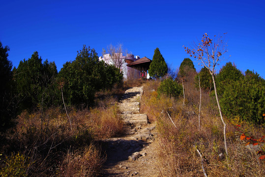 舞彩浅山滨水国家登山步道