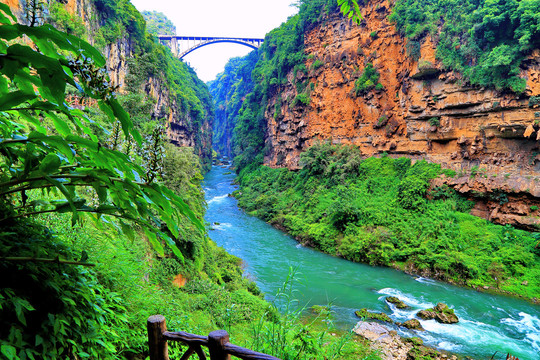 马岭河峡谷大桥