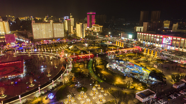 山西运城南风广场夜景