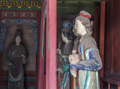 中国山西太原晋祠圣母殿雕塑