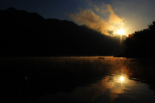 如琴湖夕阳晚霞