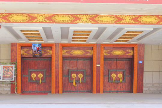 藏式建筑大门