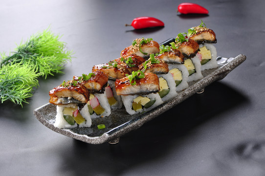 鰻魚卷