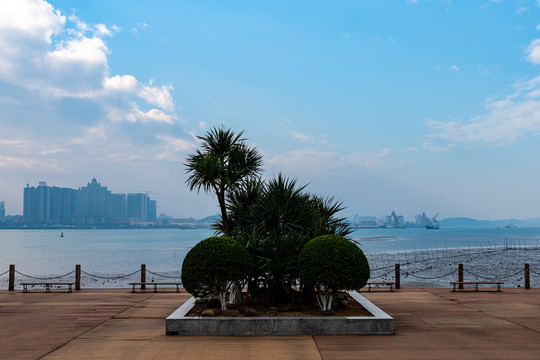 广西防城港西湾风景区白龙神马