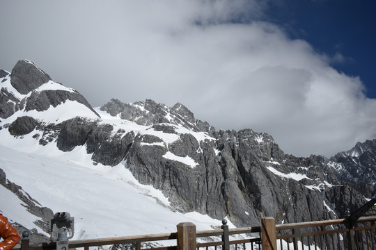 玉龙雪山