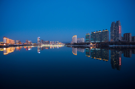 吉林市江边夜景