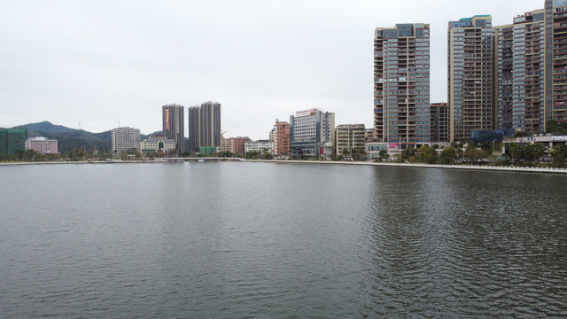 翁源龙湖湖景