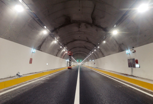 隧道施工