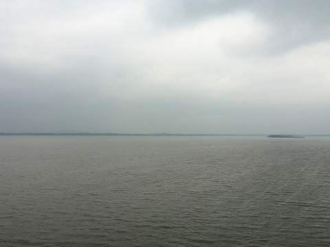 梁子湖