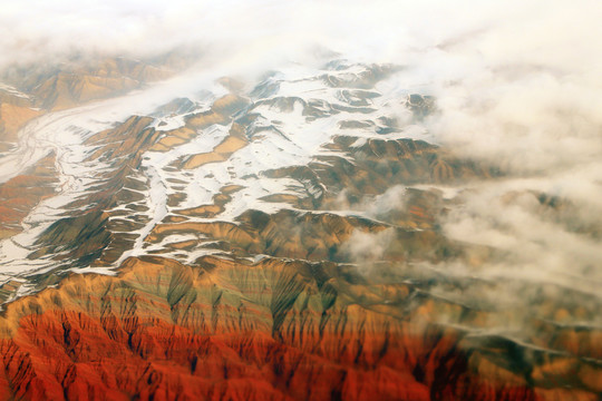 新疆努尔加大峡谷丹霞地貌