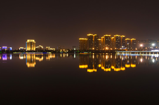 金华湖海塘公园夜景