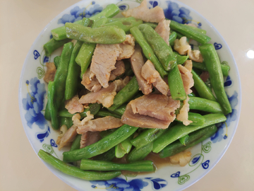 豆角炒肉