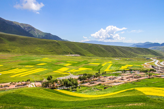 祁连草原风景区