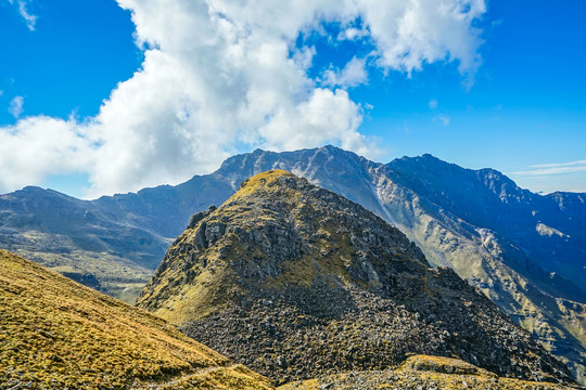 贡嘎山