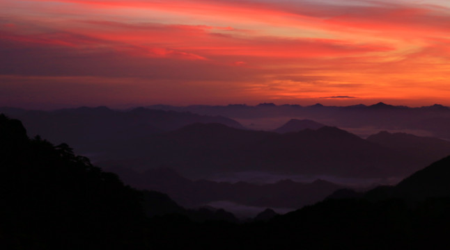 黄山日出