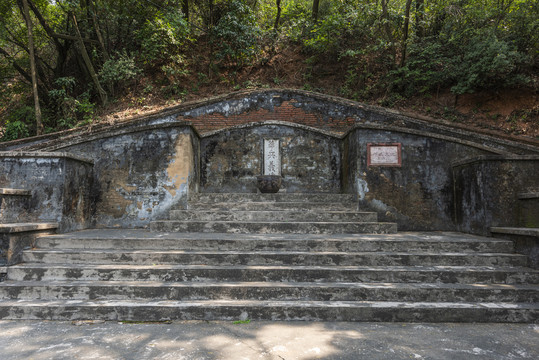 沙角炮台节兵义坟