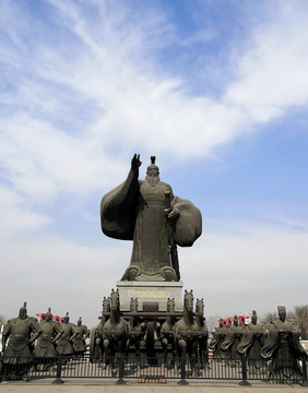 汉城湖汉武大帝雕塑