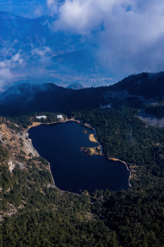 航拍凉山螺髻山