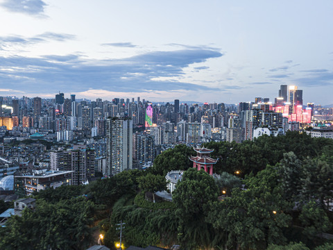 重庆渝中区后花园枇杷山公园夜景