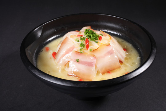 咸肉煮蘿卜絲