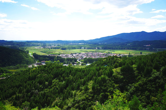 圣泉山旅游风景区