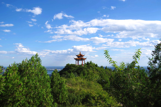 圣泉山旅游风景区