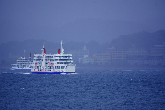 海峡渡轮