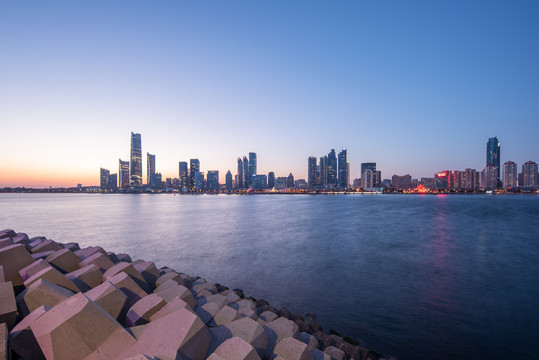 青岛城市风光夜景