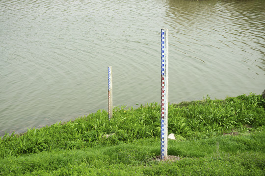 河道水位标尺