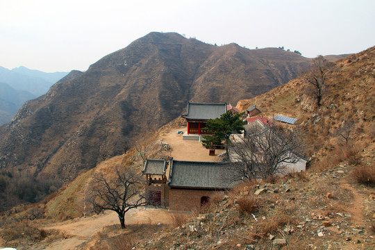 五台山外寺院繁峙县清源寺