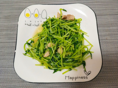 家常菜炒青豆芽