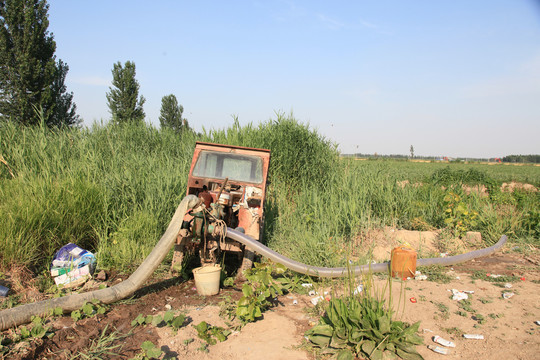 灌溉的机器