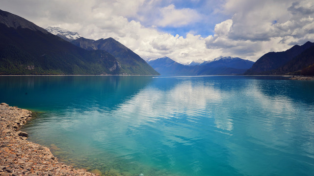 湖泊美景